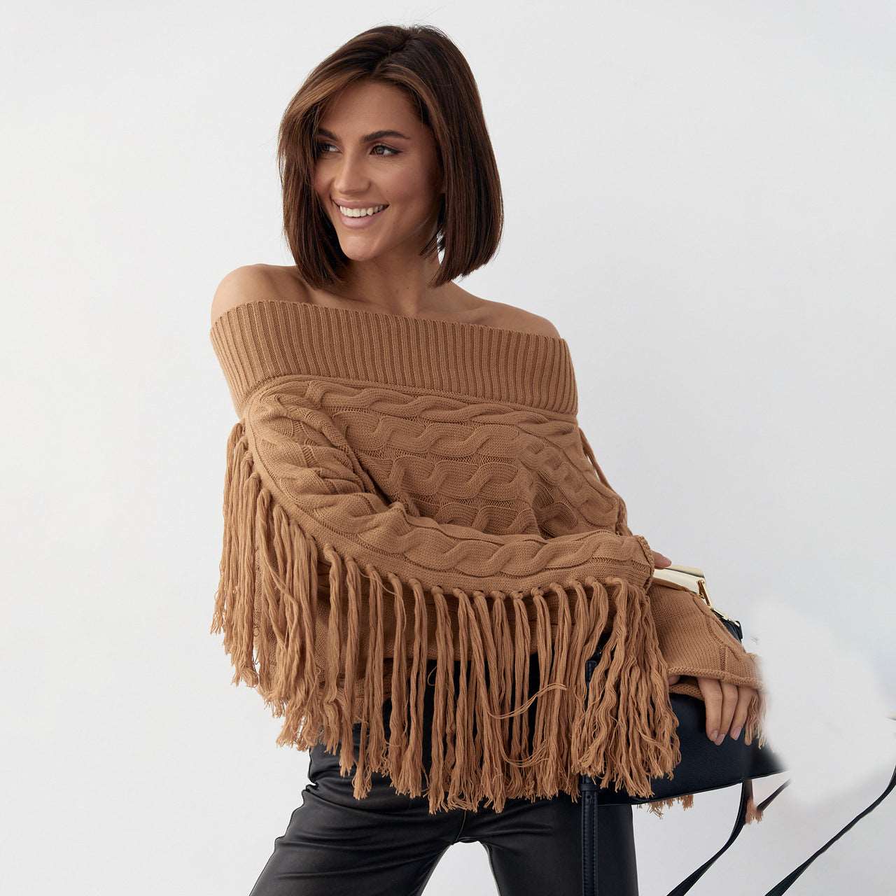 Elegant pure colour women's sweater with woollen tassel design