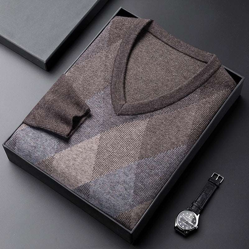 Men's V-neck casual wool sweater in three colors