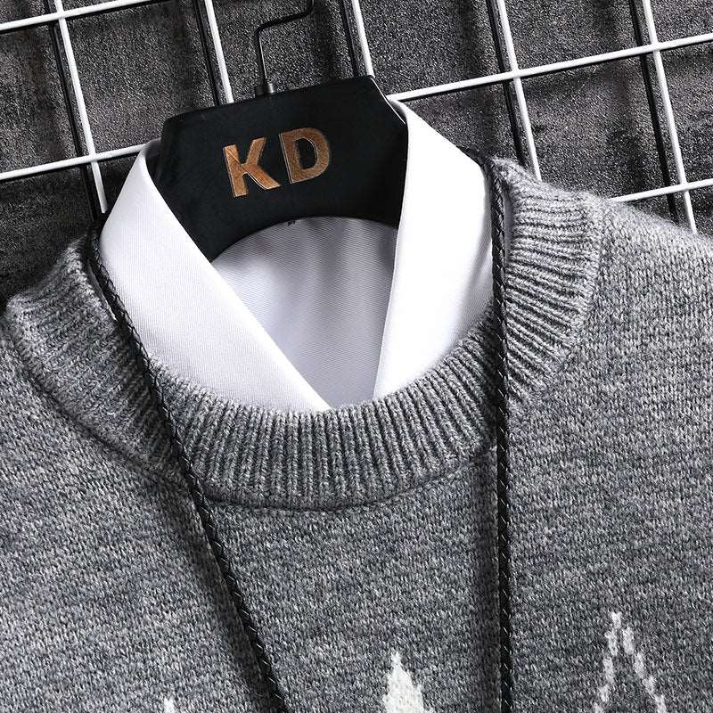 "Men's loose plaid trend round neck sweater."