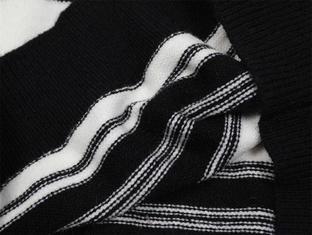 Men's classic loose-fit striped sweater