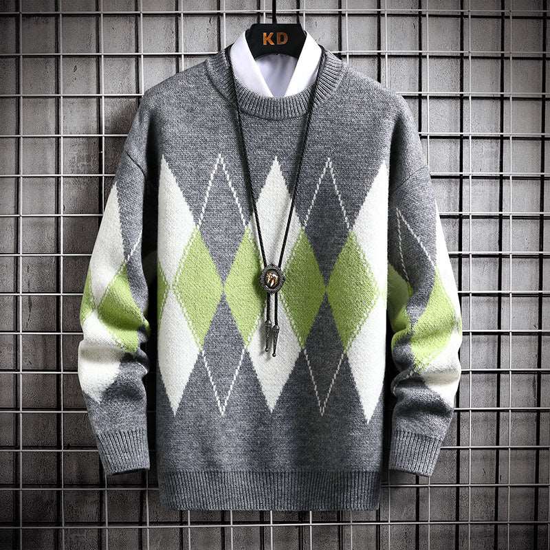 "Men's loose plaid trend round neck sweater."