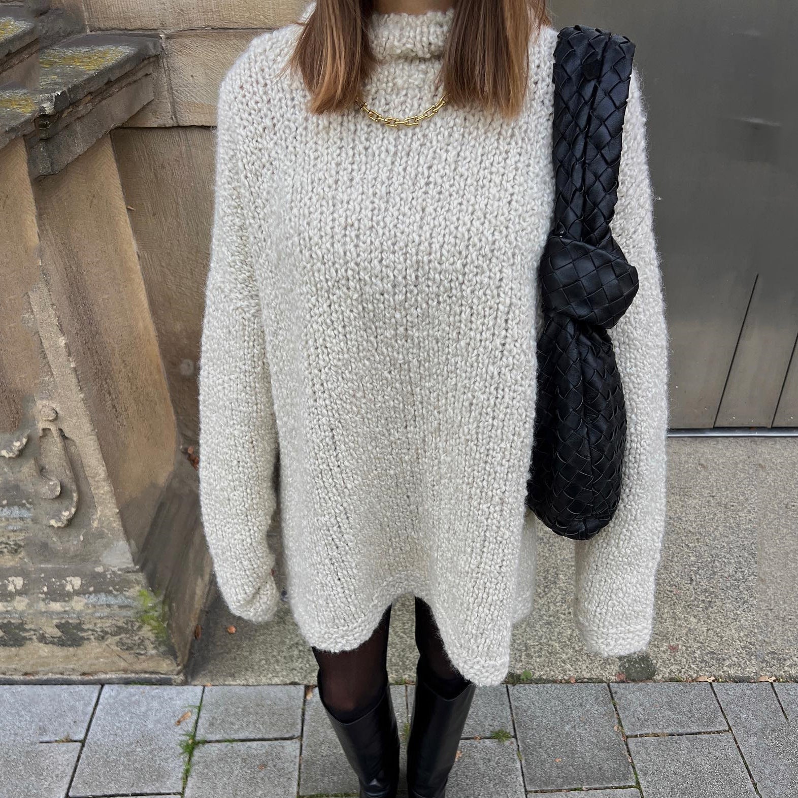 Women's loose casual woolen sweater in solid colors