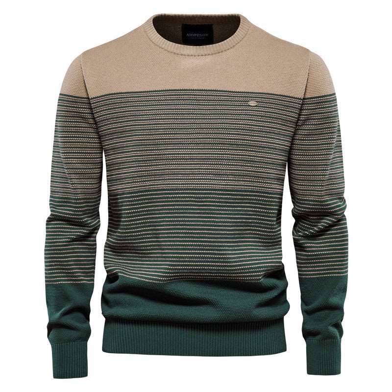 Men's sweater featuring a fresh contrasting color