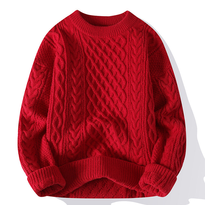 Classic twist-knit men's sweater with a distinctive touch