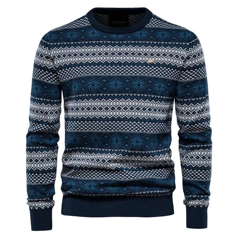 "Men's fashion business casual round neck knitted sweater."